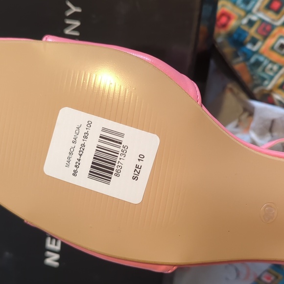 Pink Marisol sandal - Picture 2 of 2